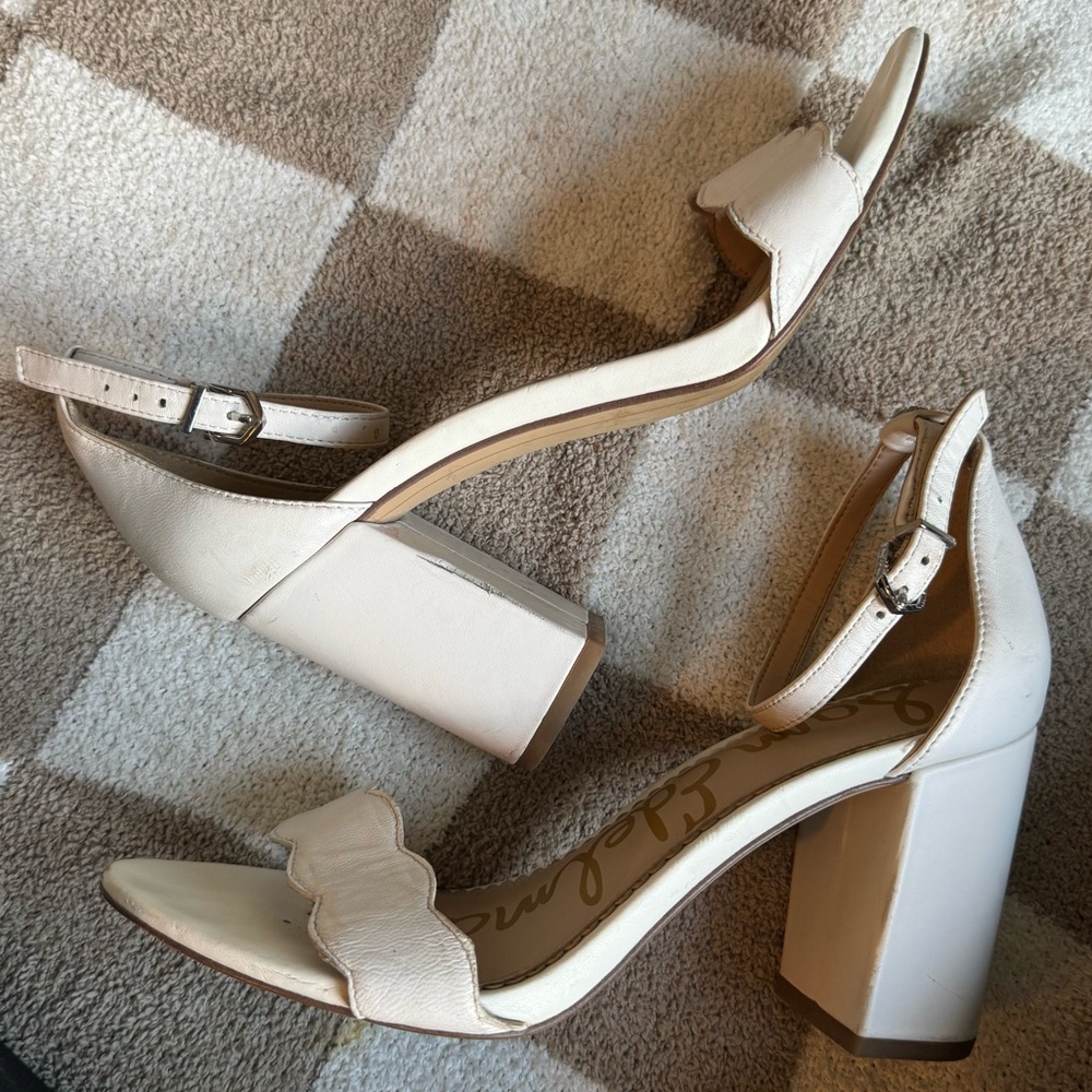 White Scalloped Open toe Heel Sam Edelman- Size 7 Bridal Shoes,